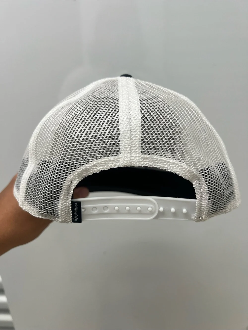TaylorMade Black & White 'Original One' Trucker Cap - Picture 2 of 4